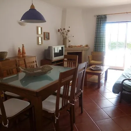 假日公园 Townhouse Vila Rosal Wifi & Aircon 350 From The Beach 阿尔布费拉